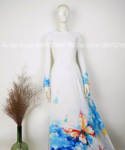 Áo dài truyền thống kèm quần